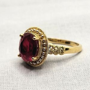 Gorgeous Vintage Ring Gold Tone Faux Ruby Size 12 ½